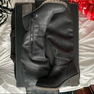 Women’s over the knee boots
